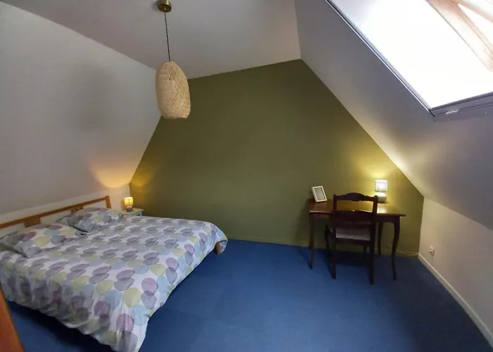 La Tiote Maison * Fiennes